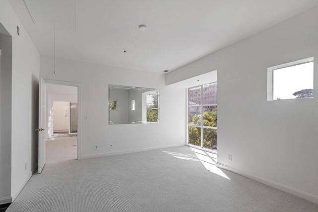 97 E Saint James Street, San Jose CA: https://media.crmls.org/mediaz/87ee3066-9f69-403d-b547-25c81f78506f.jpg