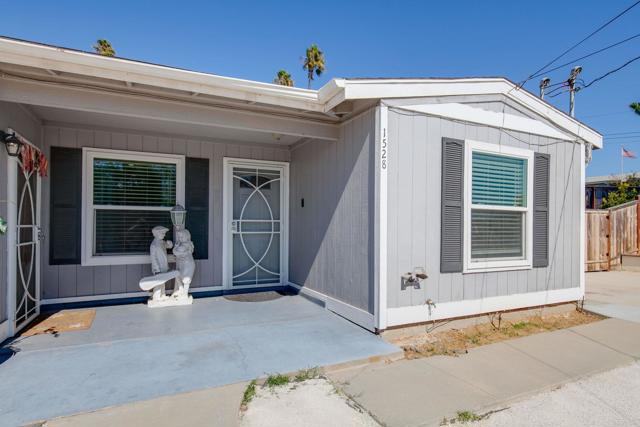 Detail Gallery Image 3 of 25 For 1528 San Jose St, Oceanside,  CA 92058 - 2 Beds | 2 Baths