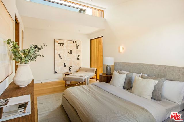 Image 13 of 30 For 12736 Dewey Street