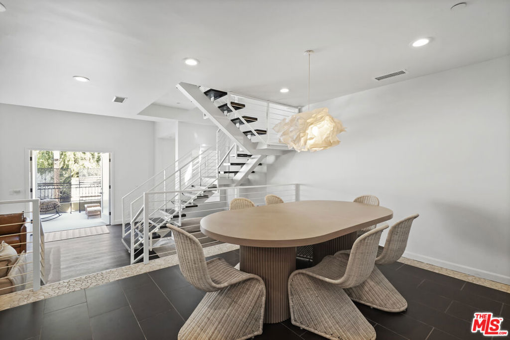 MLS #25604327 image #20