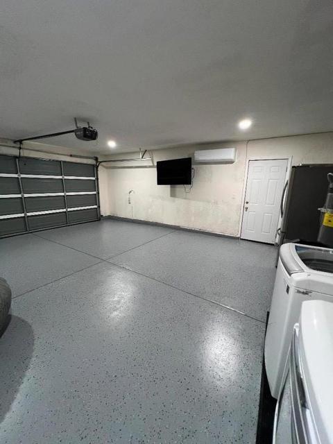 8613 Elk Way, Elk Grove CA: https://media.crmls.org/mediaz/87f000da-dbbe-45ff-8c9b-7a0d97cd3e2b.jpg