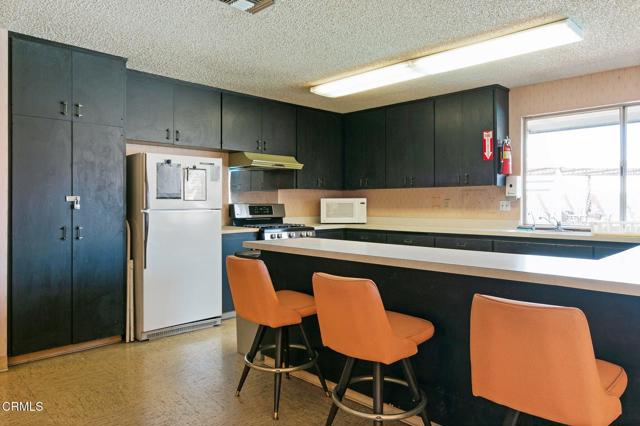 80 Copland Circle, Ventura CA: https://media.crmls.org/mediaz/87f0e039-e6eb-44d3-8d3a-d6f847bb0b36.jpg