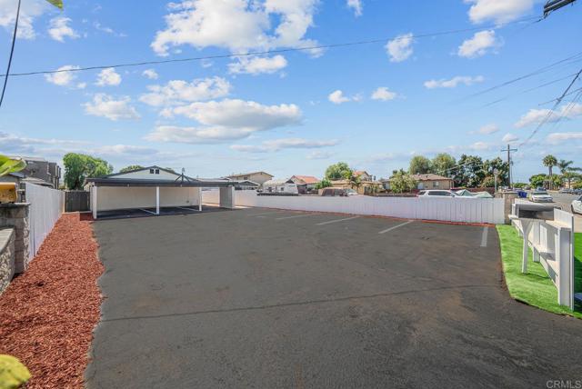 Image 16 of 30 For 1877 Donax Avenue