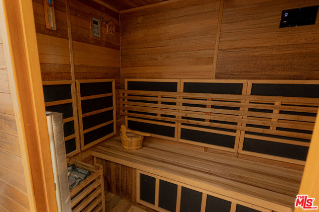 8510 Capistrano Avenue, West Hills CA: https://media.crmls.org/mediaz/87f20229-1dc1-4ed8-a678-504d534f76c0.jpg