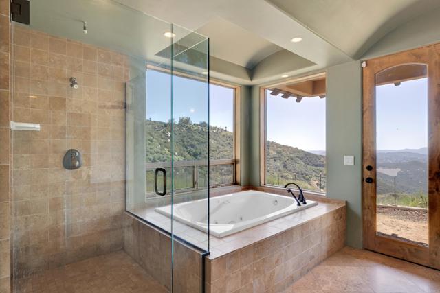 Detail Gallery Image 21 of 64 For 15711 Salida Del Sol, Ramona,  CA 92065 - 5 Beds | 4/1 Baths