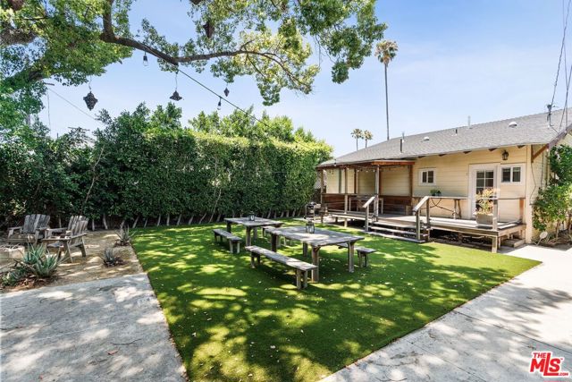 2130 W 27th Street, Los Angeles CA: https://media.crmls.org/mediaz/87f35650-d799-4208-97e9-f34f8a1dfaaf.jpg