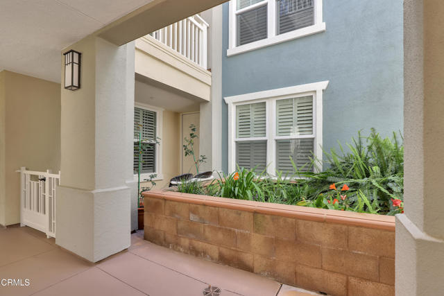 1524 Seabridge Lane, Oxnard CA: https://media.crmls.org/mediaz/87f4eb60-4fd8-44f8-84c9-26a0d62f29e2.jpg