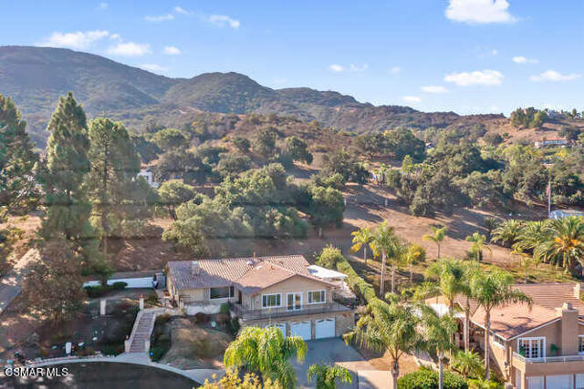 377 Mesa Ave Thousand Oaks CA-small-042-