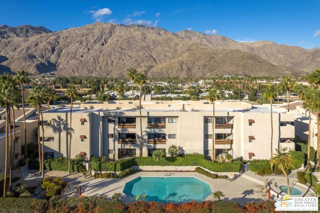 255 Avenida Caballeros, Palm Springs, California 92262, 2 Bedrooms Bedrooms, ,Condominium,For Sale,Avenida Caballeros,24433207