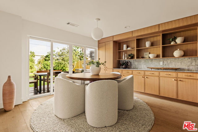 4628 Berryman, Los Angeles CA: https://media.crmls.org/mediaz/87f62ff7-004d-4a19-855c-fbc978442228.jpg