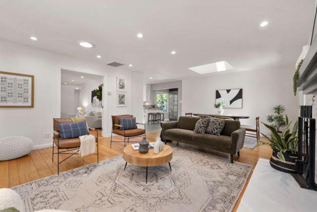 934 Hickory Way, Fremont CA: https://media.crmls.org/mediaz/87f6cdeb-92cf-434e-9c6d-25a33a5e10dc.jpg