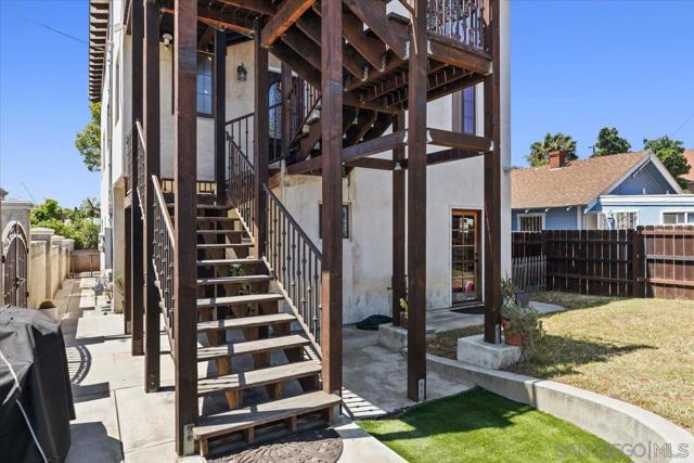 2832 34 K St, San Diego CA: https://media.crmls.org/mediaz/87f78420-fa90-47aa-8e6d-e7c526c297f8.jpg