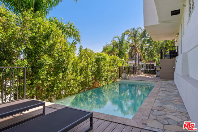 4 Bed Home for Sale in Los Angeles, California