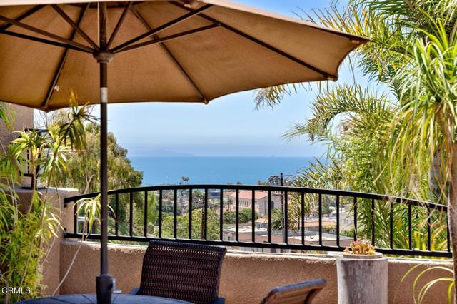 300 N Kalorama Street, Ventura CA: https://media.crmls.org/mediaz/87f92168-fb5c-42b2-84c0-37e1a1bd333e.jpg