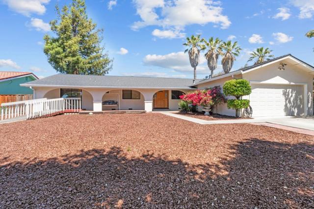 6130 Paseo Pueblo Drive, San Jose CA: https://media.crmls.org/mediaz/87f947fa-d9ce-4636-bb7b-7c656b2ced1f.jpg