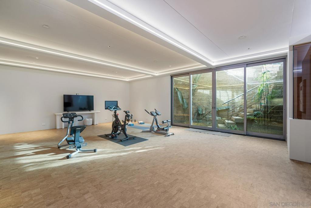 MLS #250032059SD image #24