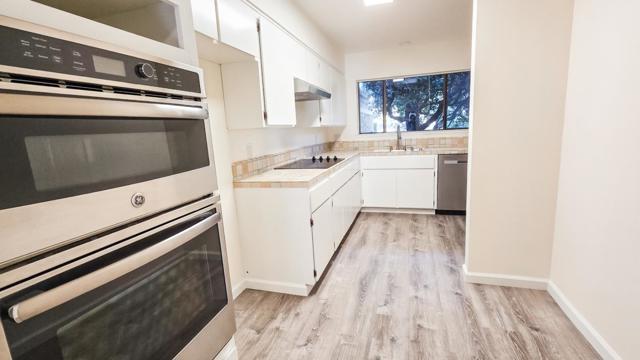 65 Montsalas Drive, Monterey CA: https://media.crmls.org/mediaz/87f9b605-4e99-4bb3-a851-0936a74e022e.jpg