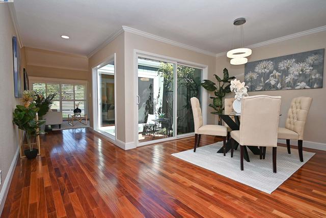 1976 Saint George Rd, Danville CA: https://media.crmls.org/mediaz/87fafabf-d5e3-4776-8c6e-46d9c0ce1e2f.jpg
