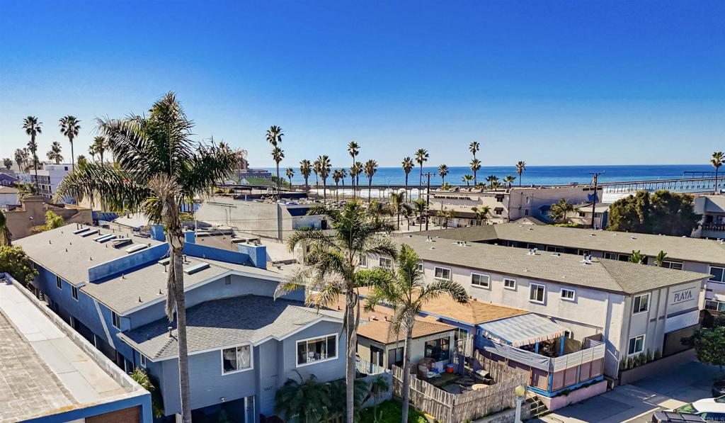 5027 Santa Monica Avenue - photo 2
