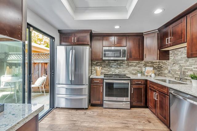 823 Perseus Lane, Foster City CA: https://media.crmls.org/mediaz/87fbd4af-bcd6-42e0-9432-d64492bd1a5c.jpg