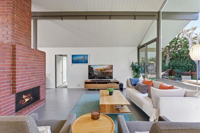 Image 11 of 53 For 943 Trophy Drive