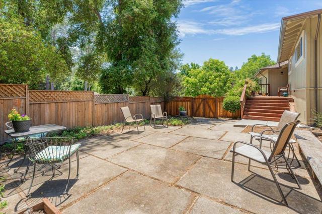 335 Hallsons Lane, Ben Lomond CA: https://media.crmls.org/mediaz/87ff6401-65e6-434a-8c08-34ba9d76d44b.jpg
