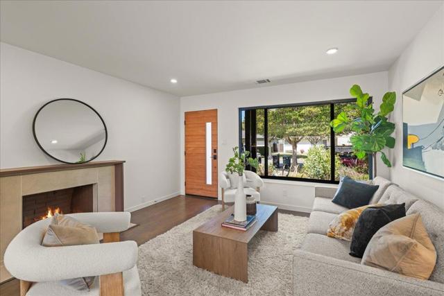 584 Gresham Avenue, Sunnyvale CA: https://media.crmls.org/mediaz/87ffdac3-ef5d-48bb-92cc-80f5e137d649.jpg