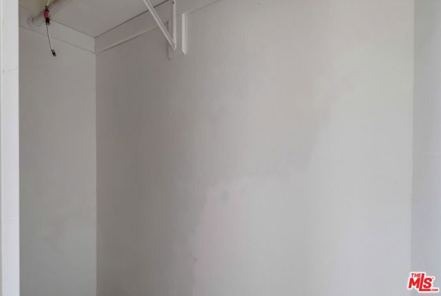 687 Mount Carmel Drive, Claremont CA: https://media.crmls.org/mediaz/88004d14-ab58-4641-b461-d4d06d58d1be.jpg
