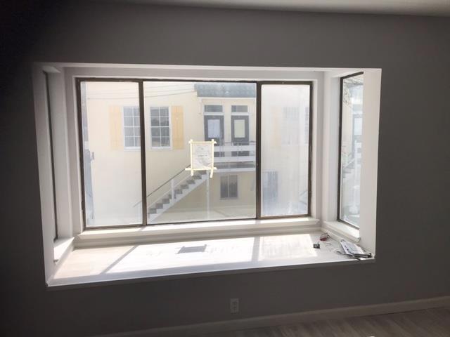 28 Houston Street, San Francisco CA: https://media.crmls.org/mediaz/8800e65a-6c12-452c-aedc-69767073ed61.jpg