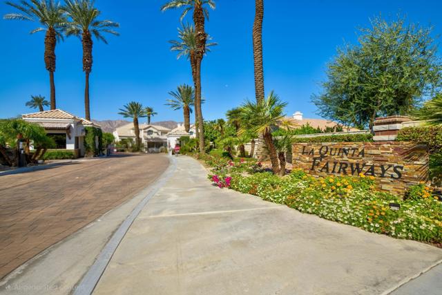 50500 Cypress Point Drive, La Quinta CA: https://media.crmls.org/mediaz/88020a80-252b-4778-9656-634616aebfa6.jpg