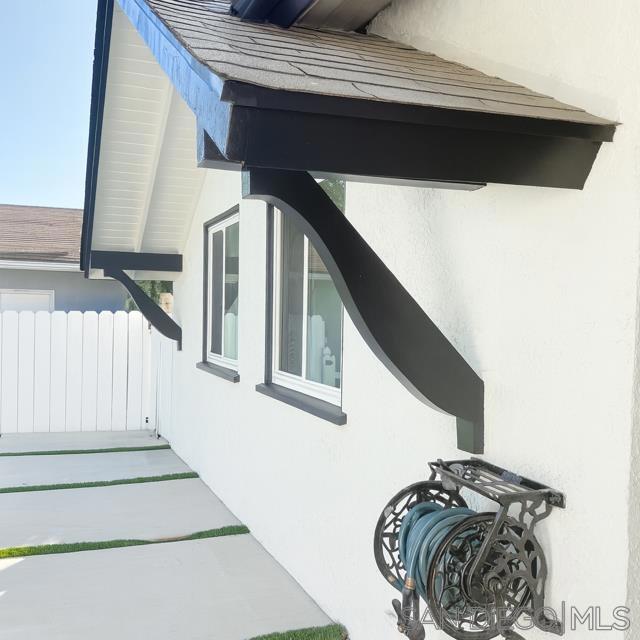 4838 Mount Saint Helens Dr, San Diego CA: https://media.crmls.org/mediaz/880287e5-9326-4744-9450-bf63c9fb6bd4.jpg