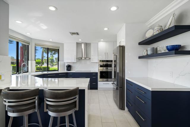5 Seton Court, Rancho Mirage CA: https://media.crmls.org/mediaz/88034e28-317f-4468-93a6-bedd2bf805f3.jpg