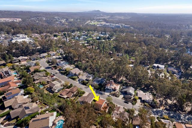 Image 9 of 57 For 10594 Rookwood Drive