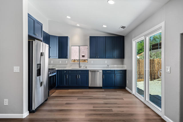 67618 Loma Vista Road, Desert Hot Springs CA: https://media.crmls.org/mediaz/88074436-f108-4451-bc63-e8f9c245f430.jpg