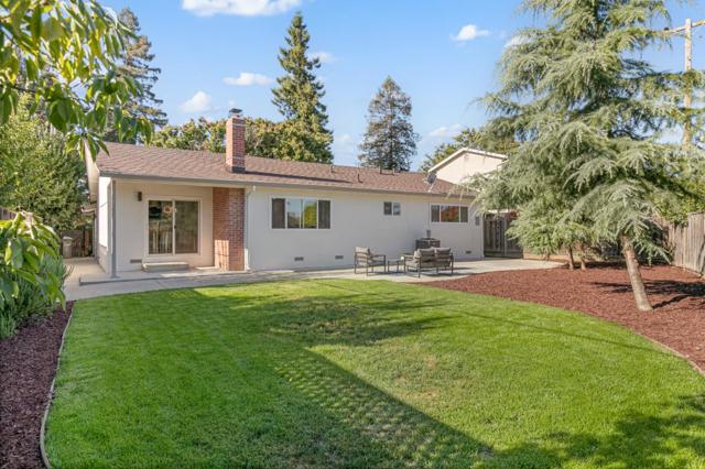 4035 W Rincon Avenue, Campbell CA: https://media.crmls.org/mediaz/88078780-6a15-4c48-9ba3-0d9dd7f94fef.jpg