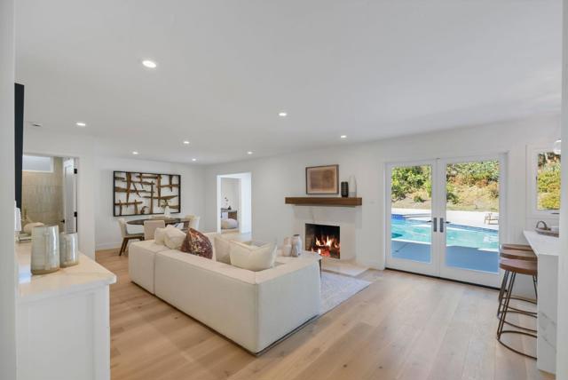 1556 Cherrywood Drive, San Mateo CA: https://media.crmls.org/mediaz/8807b00c-5842-4966-b3fb-e4c4fde54bd8.jpg