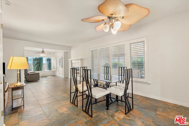 9313 Hayvenhurst Avenue, North Hills CA: https://media.crmls.org/mediaz/8809bafb-2c7c-4eb0-b923-fee77e2b3b20.jpg