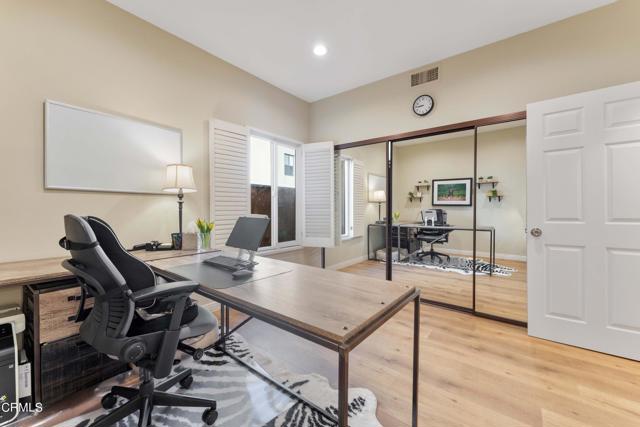 Detail Gallery Image 22 of 35 For 121 S Wilson Ave #102,  Pasadena,  CA 91106 - 2 Beds | 2 Baths