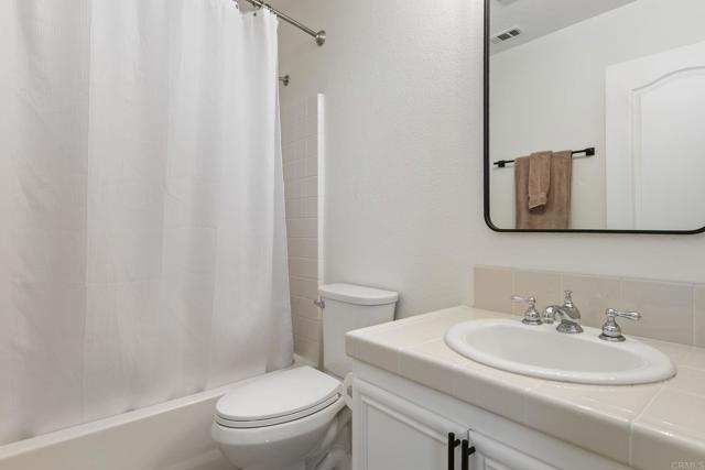 Detail Gallery Image 22 of 51 For 328 Bishop Dr, San Marcos,  CA 92078 - 3 Beds | 2/1 Baths