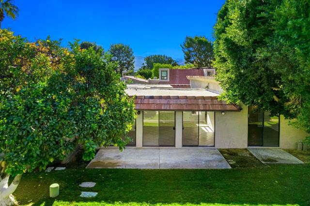 68340 Camino Jalan, Cathedral City CA: https://media.crmls.org/mediaz/880b865a-8b19-4a02-afe1-a9c5676e0778.jpg