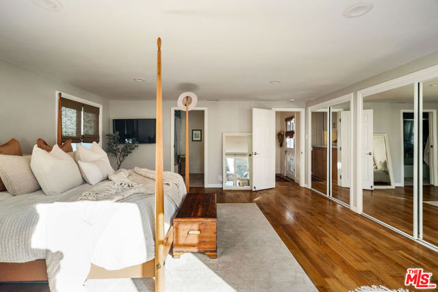 3613 Oak Avenue, Manhattan Beach, California 90266, 3 Bedrooms Bedrooms, ,2 BathroomsBathrooms,Single Family Residence,For Sale,Oak,24458139