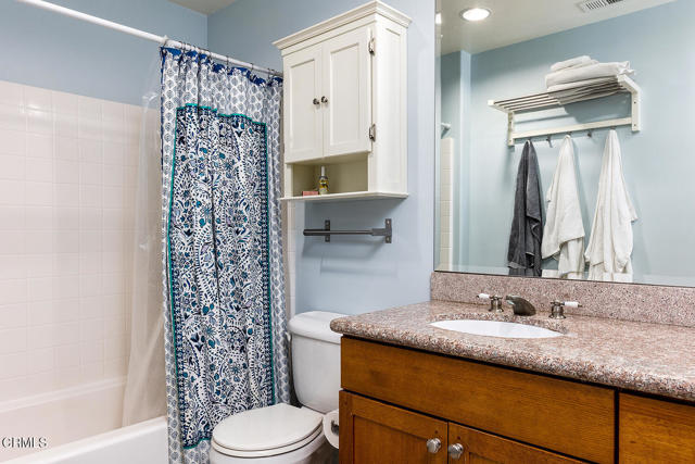 Detail Gallery Image 13 of 22 For 134 N Vermont Ave a,  Glendora,  CA 91741 - 2 Beds | 2/1 Baths