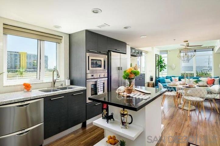 1431 Pacific Highway - photo 3