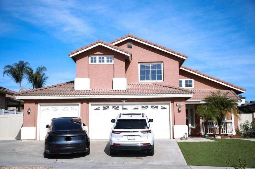 2151 Bowdoin Street Corona, Ca Street