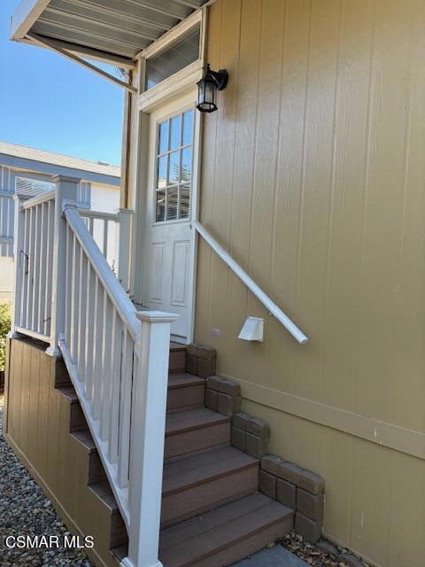 1 Ortega Drive, Newbury Park CA: https://media.crmls.org/mediaz/88105e63-b2df-4e6b-a26c-7892dfb56046.jpg