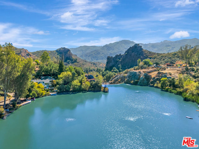 Drew Fenton | 28927 Cove Place Agoura Hills CA | MLS: 7446574