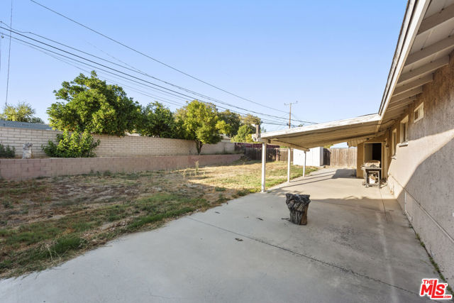 4119 Florence Street, Simi Valley CA: https://media.crmls.org/mediaz/88119b5d-df07-4812-9c6a-171effa2b11a.jpg
