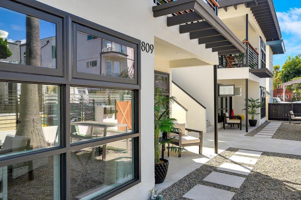 807 Dover Court - photo 2