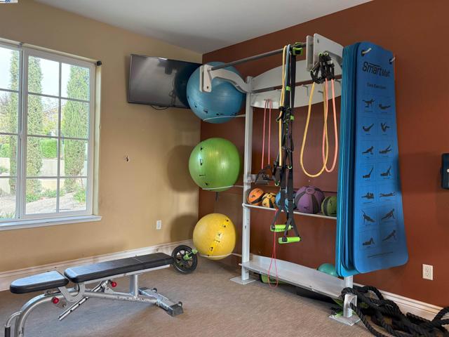 3340 Giovanni Way, Dublin CA: https://media.crmls.org/mediaz/88120c03-a7ff-4bdc-87a9-58afa4fd2b6c.jpg