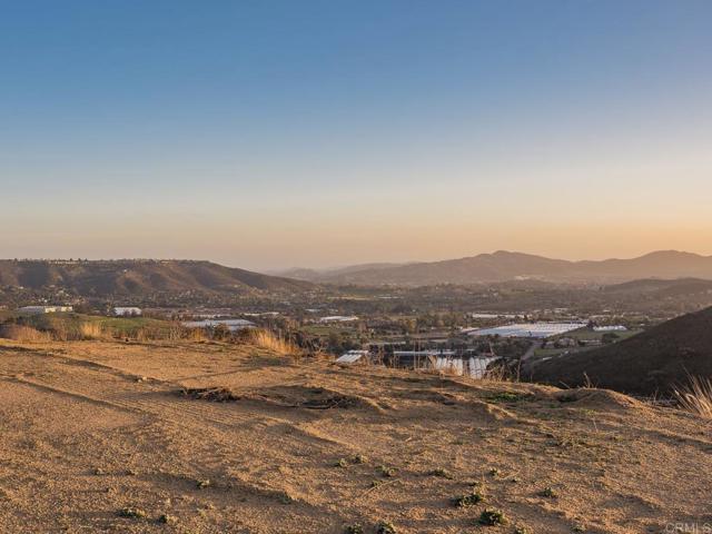 3020 Lynn Lane, San Marcos CA: https://media.crmls.org/mediaz/8812fe1a-75d4-41f4-a688-ae5c9d70f356.jpg